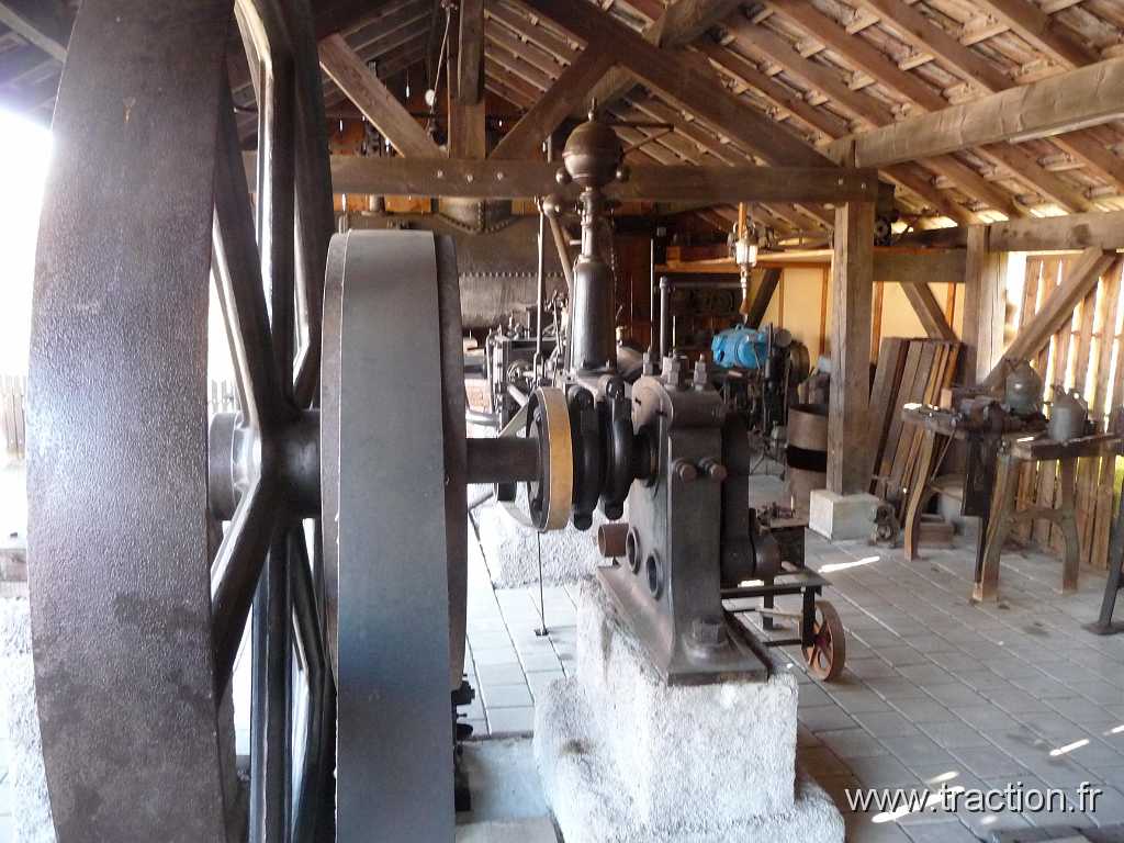 2015_Rodage-23.JPG - 6ème Rodage Printanier du CVAAM, Brebotte, le musée de l'artisanat et des traditions