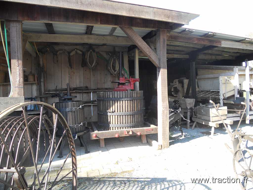 2015_Rodage-37.JPG - 6ème Rodage Printanier du CVAAM, Brebotte, le musée de l'artisanat et des traditions