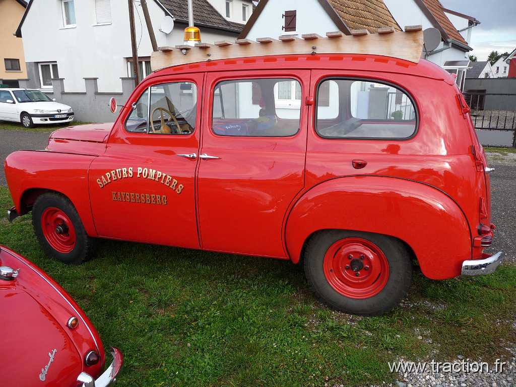 2015_Rustenhart_II_13.JPG - 35ème Randonnée Internationale des Vendanges à Rustenhart, Renault Colorale Prairie - 1953 de l'Amicale des Sapeurs-Pompiers de KAYSERSBERG