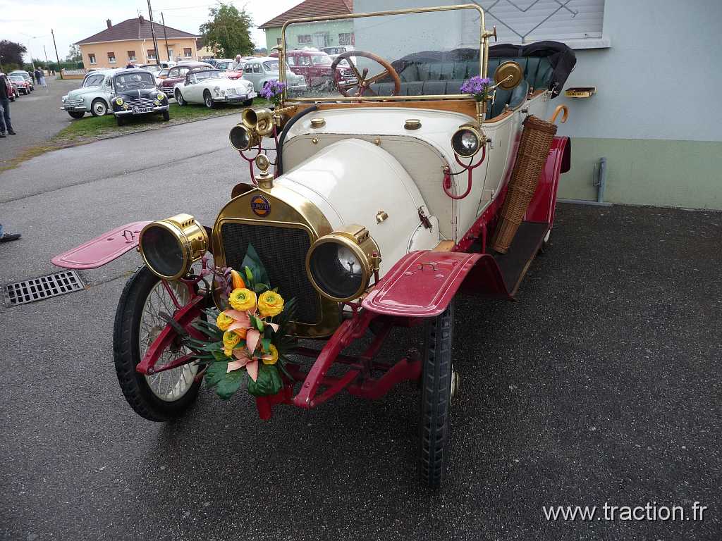 2015_Rustenhart_II_2.JPG - 35ème Randonnée Internationale des Vendanges à Rustenhart, voiturette Dumont à Asnières